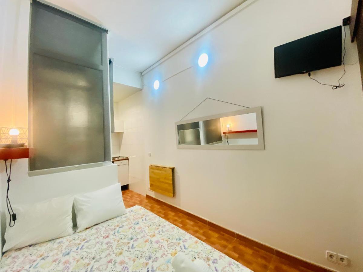 01 Apartamento 2 ,3 Apartment Barcelona Exterior foto